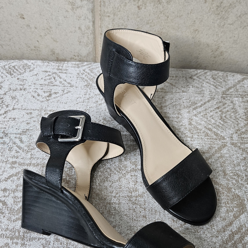 Nine West Black Wedges 6.5